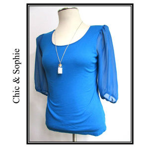 Banana Republic Sheer 3/4 Sleeve Crew Neck Top